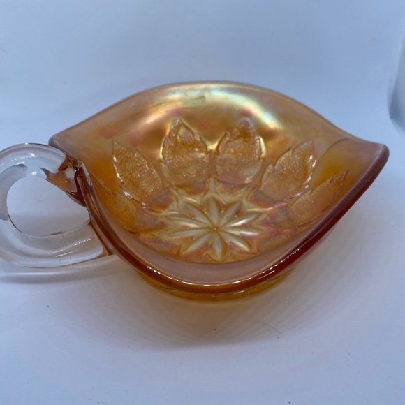 Dugan Marigold Carnival Glass Leaf Rays Nappy Dish - Picture 4 of 6